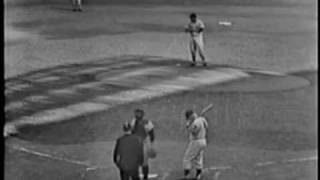 Roger Maris 1961  61st Home Run as Called by Red Barber WPIXTV 1011961 [upl. by Aisiat]