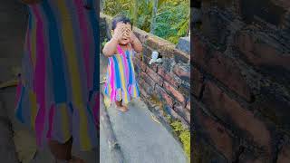 Pari pata gulo sob fele dilo 🥰 babyshorts cutebaby funnybaby like and subscribe 🙏 [upl. by Eednas]