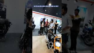 HONDA HINESS CB350viralvideo public viral honda biker [upl. by Tompkins]