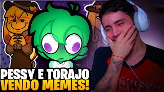 PESSY E TORAJO REAGINDO A MEMES JUNTOS  React [upl. by Lesko]