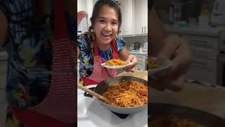 Pinoy spaghetti asin at paminta lang ang timpla  Inday Roning family [upl. by Yrrot]