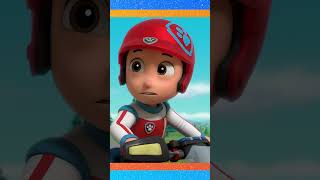 ¡Rescates sobre ruedas de PAW Patrol shorts [upl. by Eelahc]