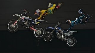 INTERNATIONAL SUPERCROSS DE GENEVE INDOOR 2012 SX ET FMX [upl. by Elysee]