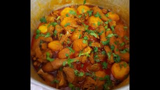 Chicken Curry cooked on a fire [upl. by Darlene706]