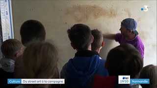 A la découverte du Street Art pour les élèves de latelier Art  reportage France 3 Normandie [upl. by Ahsuoj]