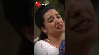 Kudumbashree Sharada Shorts Zee Keralam Entertainment Drama [upl. by Korns923]