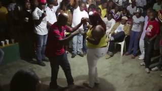 Bailadores de BACHATA Dominicana Raulin Rodriguez quotTengo Ganasquot [upl. by Hanzelin]