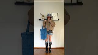 Help 😅🧥falltrends falljacket denimlook howtostyle falloutfits dailyshorts [upl. by Peyter]