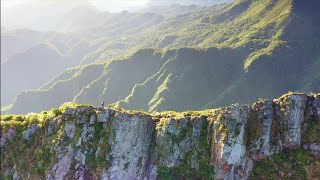 台灣瑞芳區 半屏山 劍龍稜 茶壺山 草山雷達站 燦光寮山360度環景美景介紹 2023 10 28 mp4 [upl. by Adaiha]