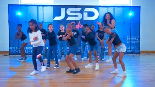 Aidonia  Fi Di Jockey  Choreography by Stéphanie Moraux Rakotobe [upl. by Vaughan]