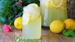 How to Make Homemade Lemonade Using Real Lemons [upl. by Lovell261]