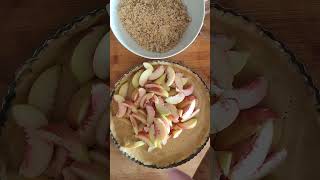 CRUMBLE TART OD BRESAKA 🍑🍑 može recept shorstvideo crumble shortsfeed [upl. by Ursala]