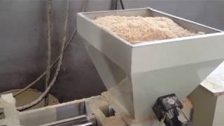 Pallet Block Making Machine [upl. by Eiblehs]