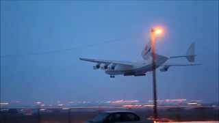 World’s largest aircraft Antonov An225 Mriyas First Landing at YYZ [upl. by Pillyhp]