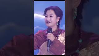 ཉིན་རེའི་གླུ་ངག་སྙན་མོ། Singing clip of Tibetan song Tibetan music ethnicmusic reel [upl. by Kerin]