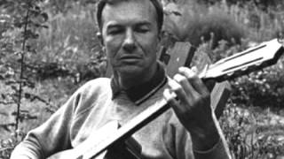 Shenandoah  Pete Seeger [upl. by Orvas]