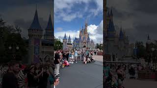 Live band at Magic Kingdom  Disney World Florida  Parade at Disney world [upl. by Bergwall]