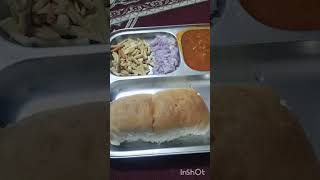 Misal pav ki full recipe long video mai jake dekhe misalpav misallovers food explore follow [upl. by Cassondra]