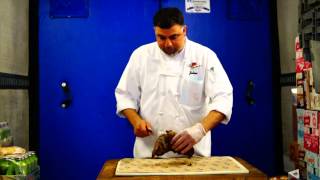 Identifying the Grain and Cutting a Cooked Tri Tip [upl. by Koralle839]