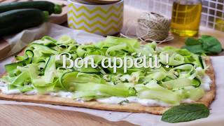 Tarte fine dété  courgette cream cheese amp menthe [upl. by Reffinnej]