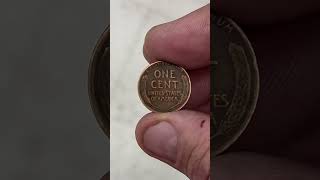 Metal Detecting Found a 1946 penny in the cash register adventure [upl. by Devlin601]