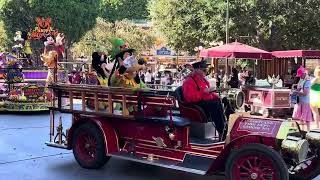 Halloween Cavalcade disneyland halloween gaston maleficent disneyprincess mainstreet disney [upl. by Linden481]