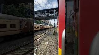 Superb Train race WAP7 Deccan Queen exp Vs WAG9 ShalimarLTT exp [upl. by Ackerley]