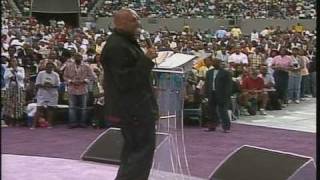 Bishop Paul Morton Preaching at Mega Fest 2005 [upl. by Goren469]