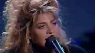 TAYLOR DAYNE Live  ILL ALWAYS LOVE YOU Rare 80s w  lyrics [upl. by Spielman632]