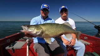 Walleye Fishing on Montanas Fort Peck [upl. by Octavie]