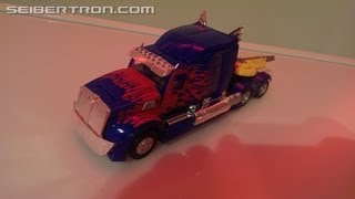 Transformers 4 Leader Class Optimus Prime Figure Revealed [upl. by Tory622]