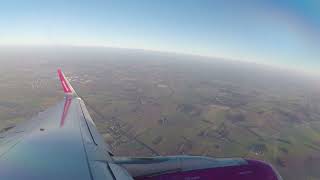 Wizz Air A321 Landing London Luton  W62201 [upl. by Goodkin]