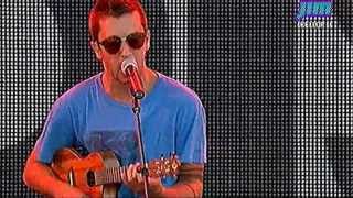 Twenty One Pilots  House Of Gold  Pukkelpop 2013 [upl. by Nomelif]