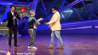 Week 8  Sajid does the robotic dance with Kiku [upl. by Ibok525]