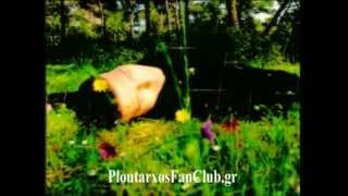 Yannis Ploutarchos  Enas theos Official Video [upl. by River]