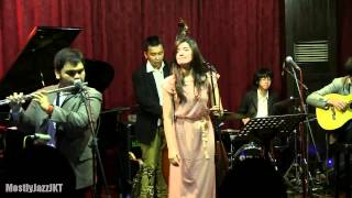 Monita Tahalea  168  Mostly Jazz 210813 HD [upl. by Ikilisav]