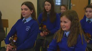 Scoil Naomh Lorcán Trad Orchestra  Cailleach an Airgid [upl. by Blithe]