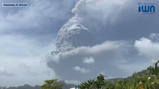 La Soufriere erupts extended report [upl. by Garling]