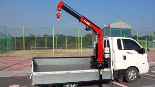 MINI CRANE AMC500 [upl. by Velick97]