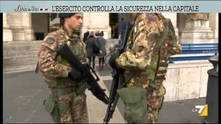 Lesercito controlla la sicurezza nella capitale [upl. by Tsepmet]