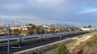 Trenes en alta velocidad [upl. by Hildegaard218]