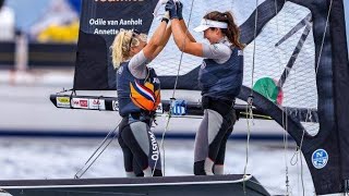 Paris Olympics 2024  Odile van AanholtAnnette Duetz ofNetherlands win womens skiff gold [upl. by Lefton]