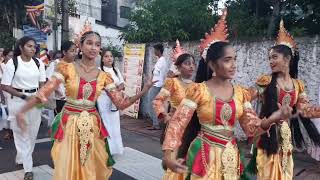 ගිරි දේවී නර්තනය Giridevi dance විවේකාරාම කඨින පෙරහැර ශ්‍රී රෝහණ දහම් පාසලේ [upl. by Alena]