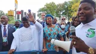 President Bio greeted Sierra Leoneans outside The UN Headquarters [upl. by Stanway]