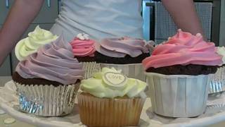 How to make beautiful cupcakes [upl. by Irotal366]