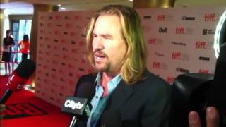 Val Kilmer tries to explain acting to a TV reporter [upl. by Yerroc]