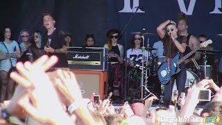 PVRIS  Intro amp quotFirequot Live in HD at Warped Tour 2015 [upl. by Pattie]