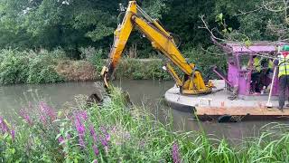 StroudCanal Stroud Canal Being Dredged Thecotswolds Cotswolds Gloucestershire [upl. by Tereb541]