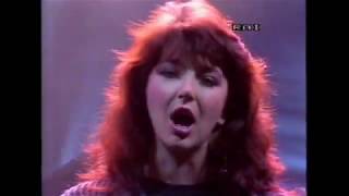 Kate Bush  Cloudbusting  int  Running Up That Hill  FANTASTICO 1985 [upl. by Harwilll706]