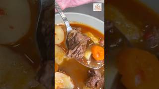 ESTOFADO DE TERNERA CON PATATAS el guiso de la abuela de siempre cocinaespañola receta [upl. by Aneahs]